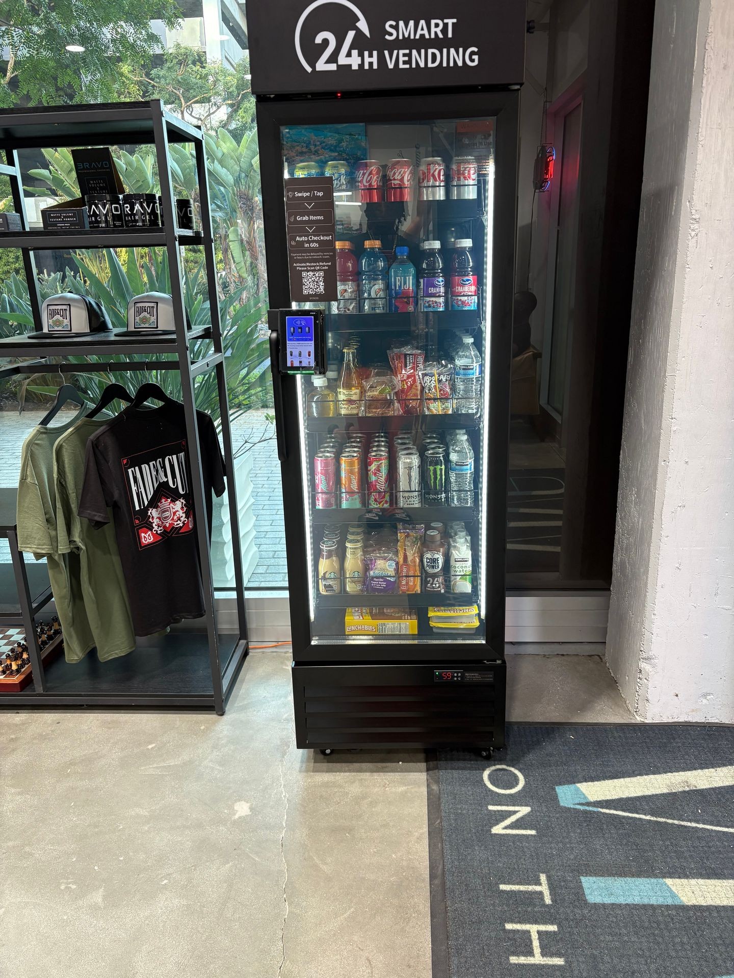 Smart AI Vending for Every Space